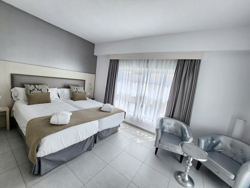 Hotel Diamante 30