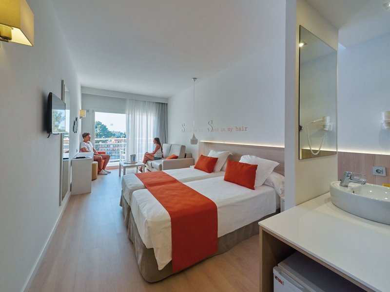 BQ Bulevar Paguera 4