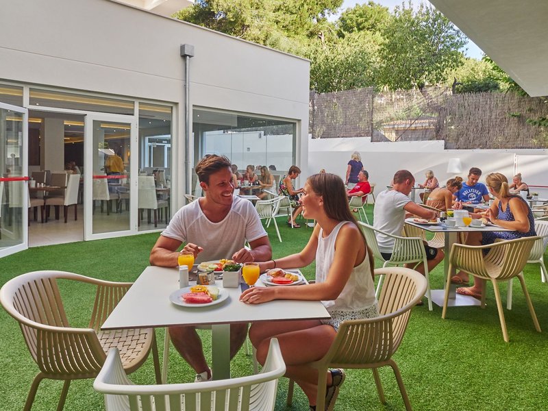 BQ Bulevar Peguera Hotel 14