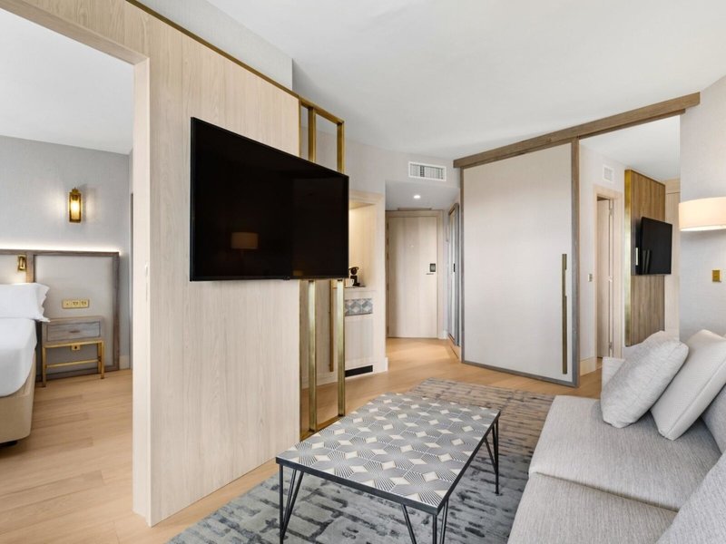 Maritim Hotel Galatzo 50