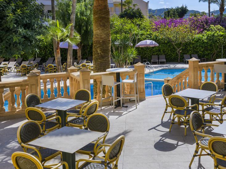 Flor los Almendros Hotel 4