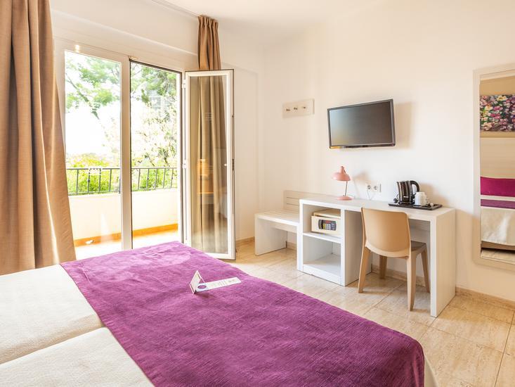 Flor los Almendros Hotel 7