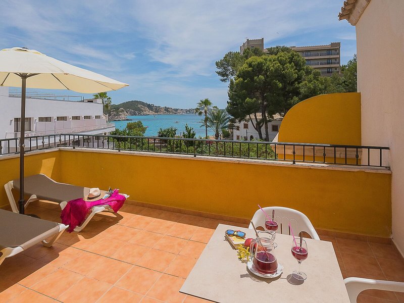 Flor Los Almendros Hotel 2