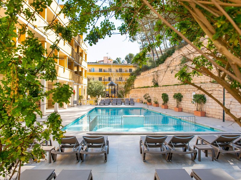 Flor Los Almendros Hotel 8