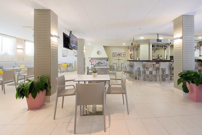 Flor los Almendros Hotel 6