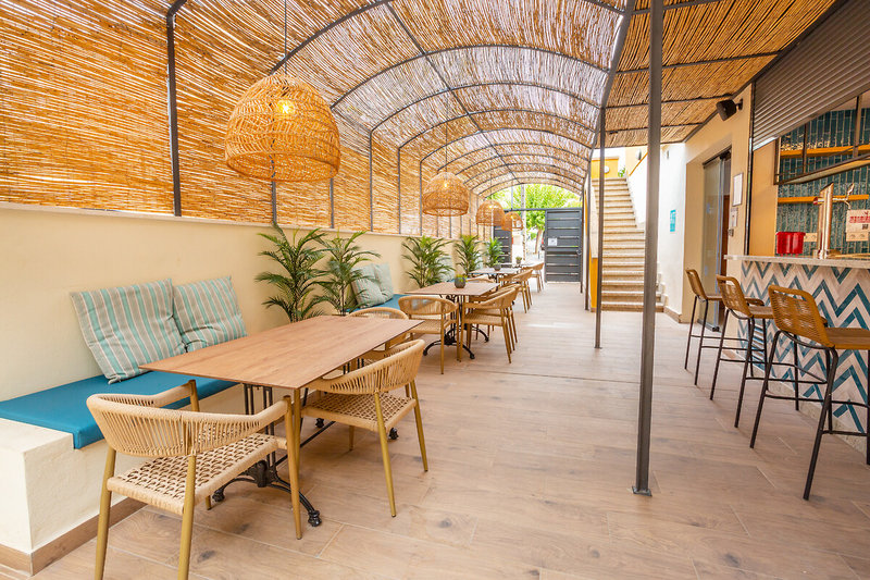 Flor Los Almendros Hotel 8