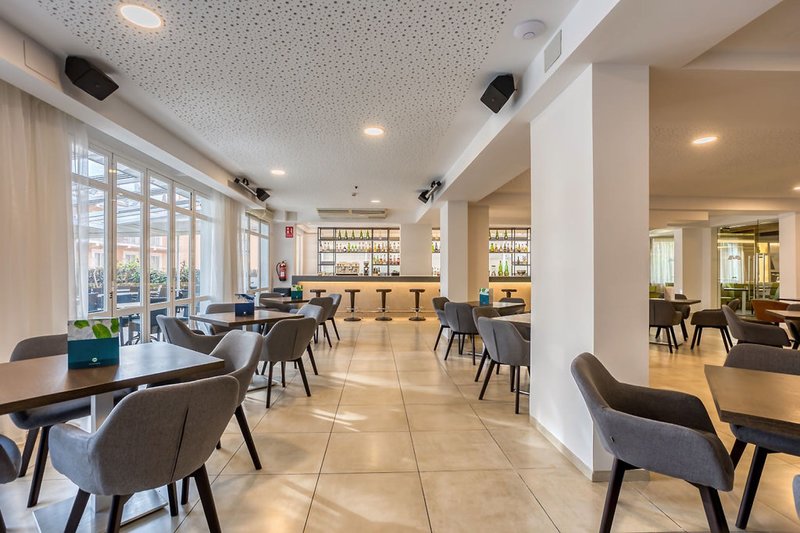 Hotel Morlans Garden 6