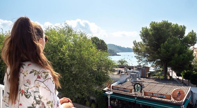 Neptuno Paguera Hostal 6