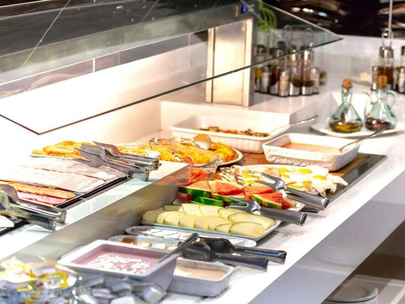 Neptuno Paguera Hostal 10