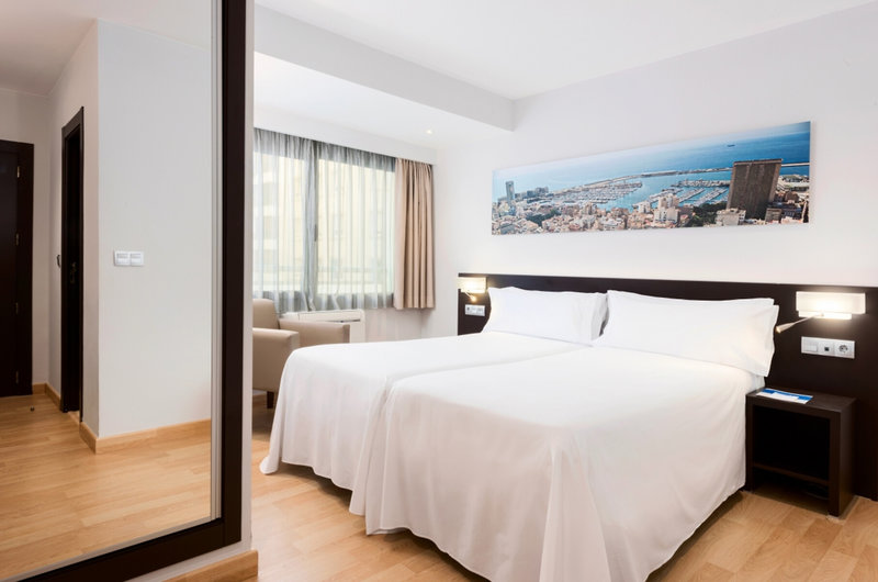 Hotel Alicante Gran Sol Affiliated by Meliá 5