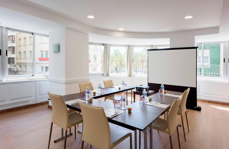 Hotel Alicante Gran Sol Affiliated by Meliá 80