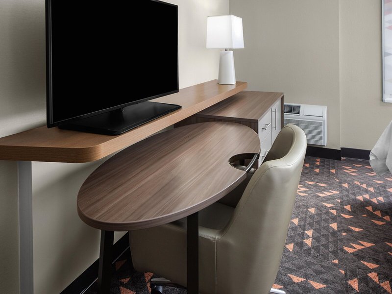 Holiday Inn Hasbrouck Heights - Meadowlands 25