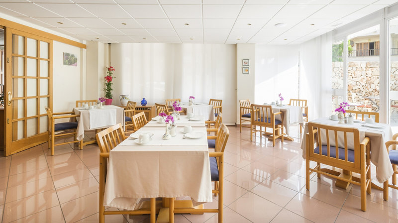 Hostal Residencia Sutimar 8