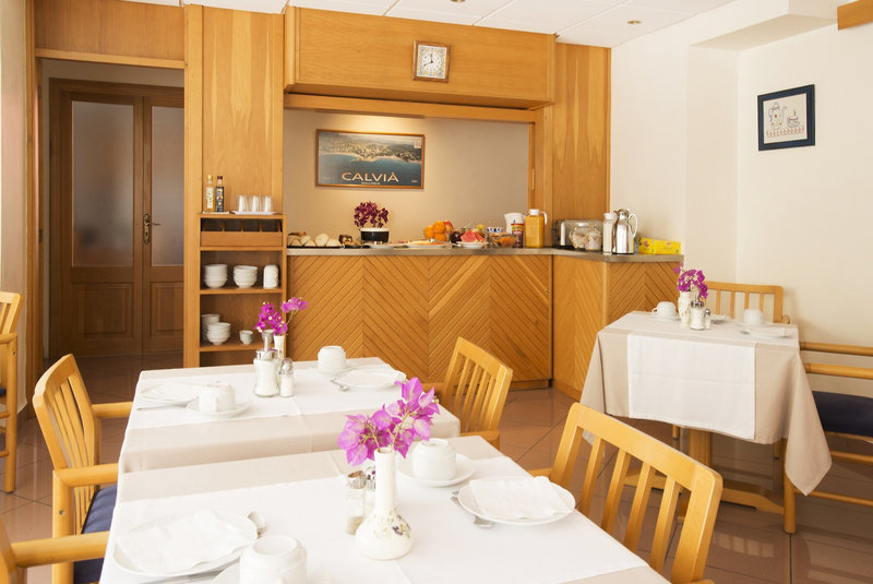 Hostal Residencia Sutimar 13