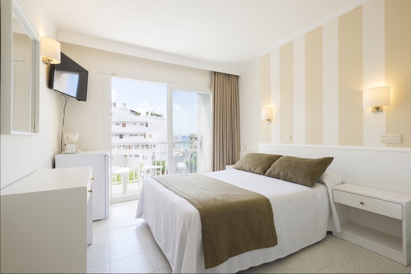 Hostal Residencia Sutimar 9