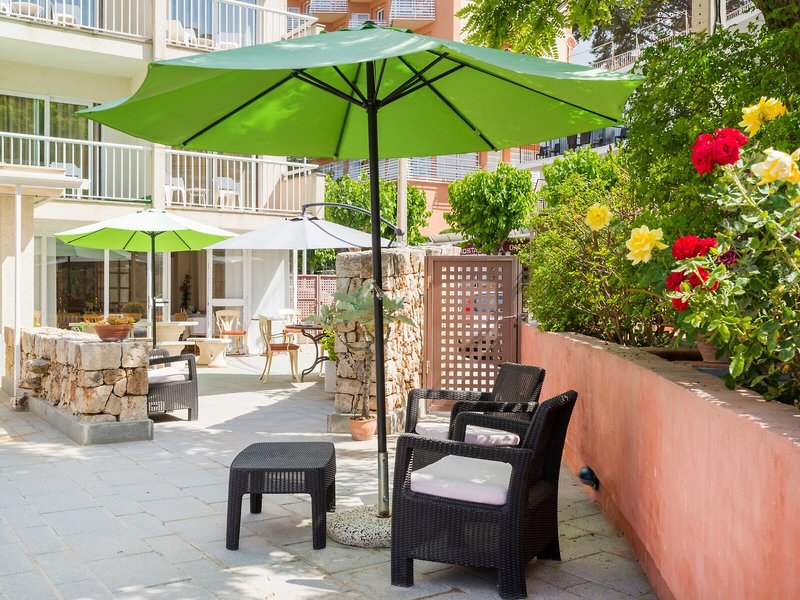 Hostal Residencia Sutimar 7