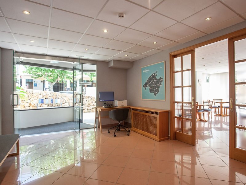 Hostal Residencia Sutimar 12