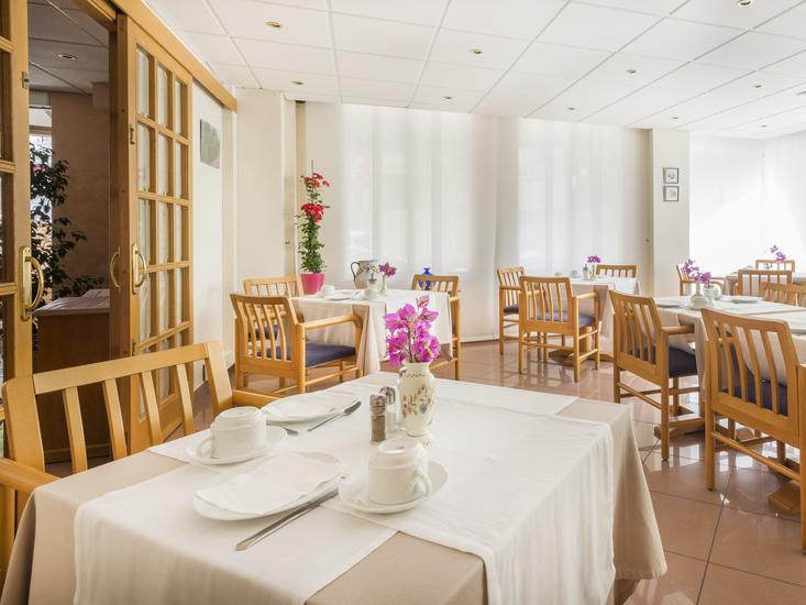 Hostal Residencia Sutimar 2