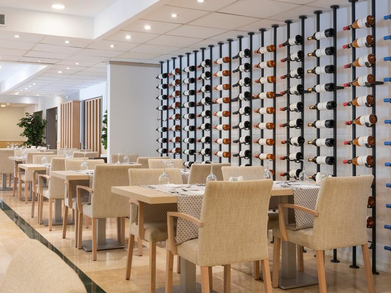 Valentin Somni Hotel & Suites 17