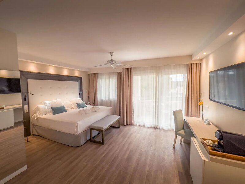 Valentin Somni Hotel & Suites 13