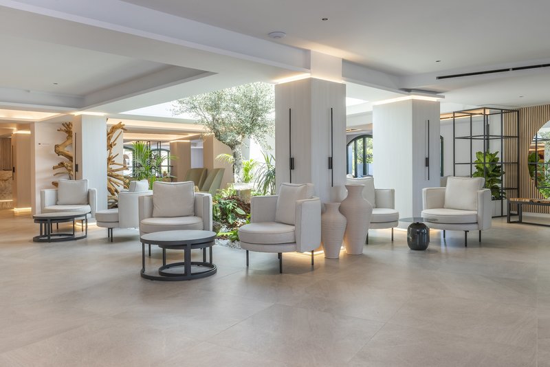 Valentin Somni Hotel & Suites 10