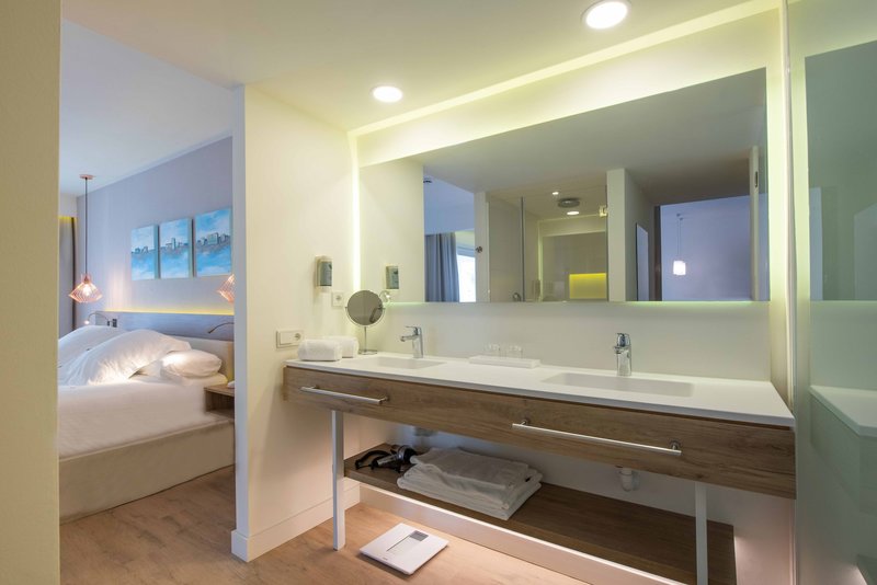 Valentin Somni Hotel & Suites 30