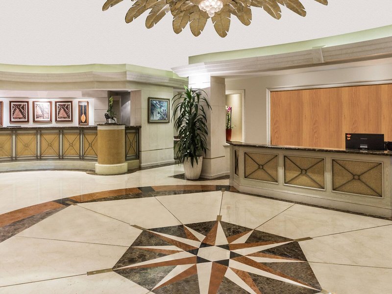 Ramada Plaza by Wyndham Waikiki 5