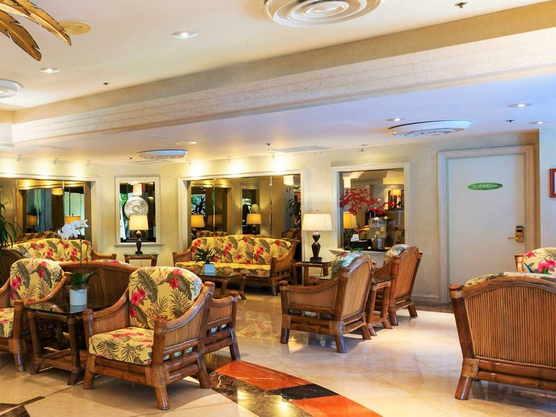 Ramada Plaza by Wyndham Waikiki 6