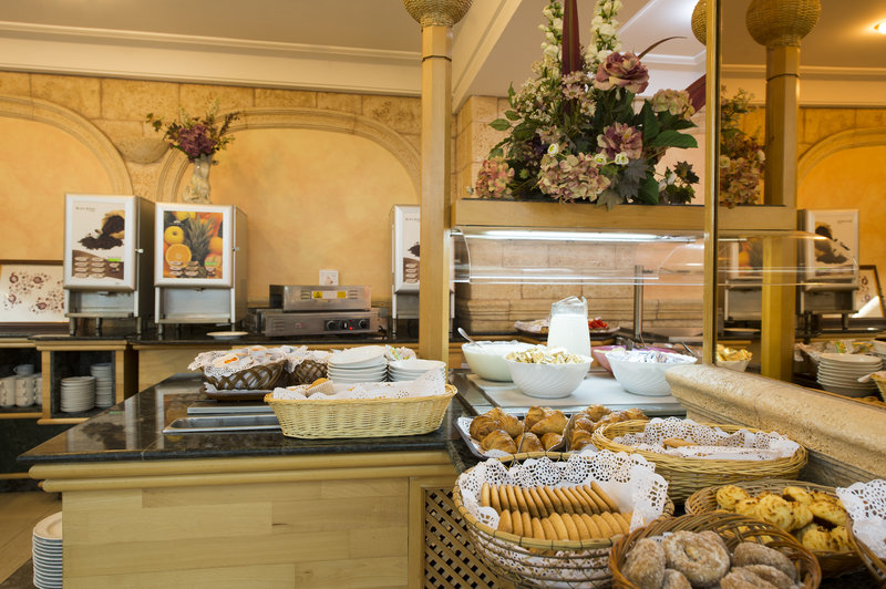 Venecia Paguera Hotel 20