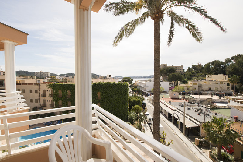 Venecia Paguera Hotel 26