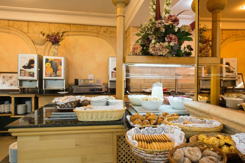 Venecia Paguera Hotel 11