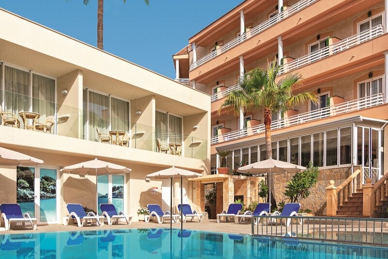 Venecia Paguera Hotel 1