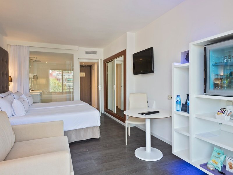 Meliá Palma Marina 25