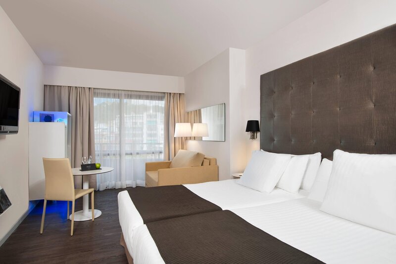 Melia Palma Marina 28
