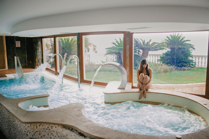 Nixe Palace 24 - Health & Beauty