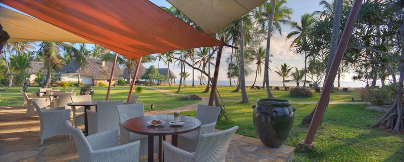 Bluebay Beach Resort & Spa 14