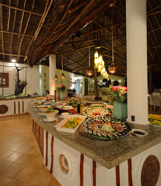 Bluebay Beach Resort & Spa 35