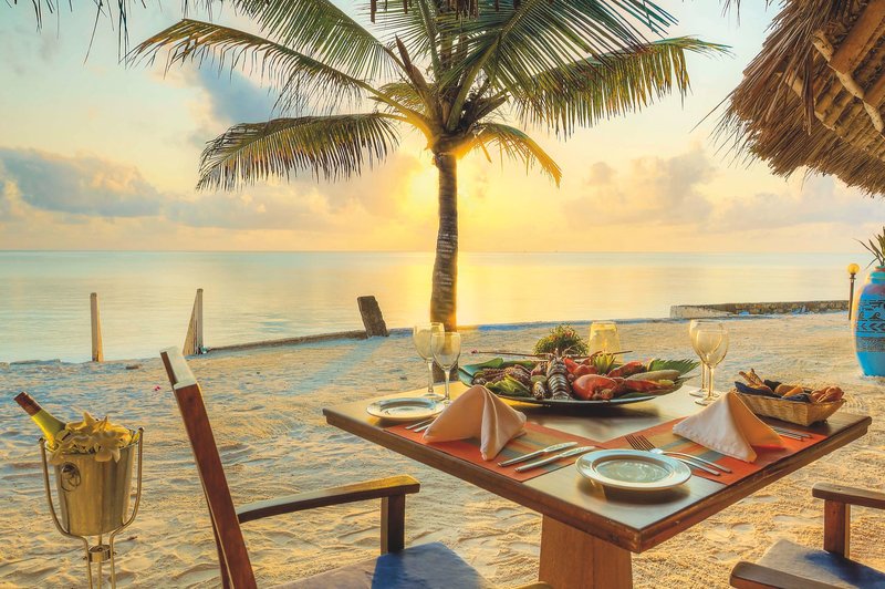 Bluebay Beach Resort & Spa 9