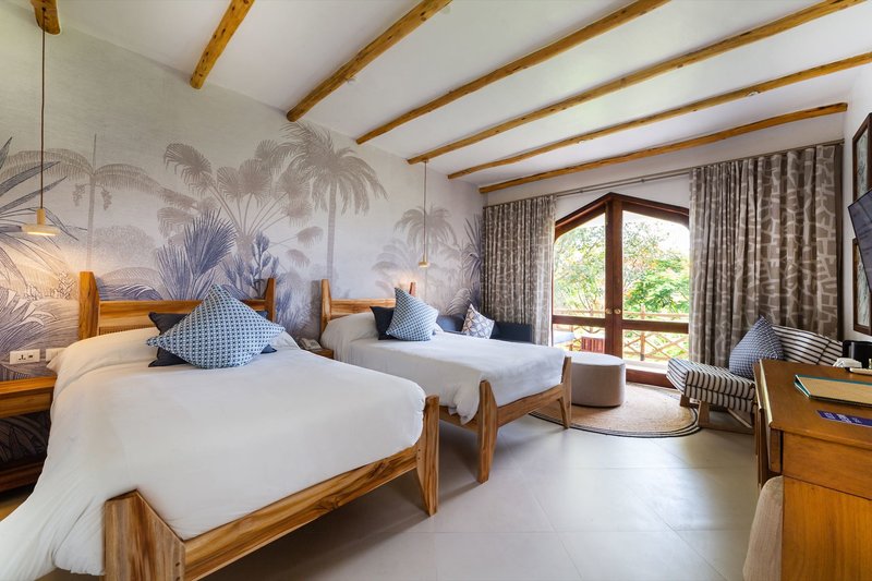 Bluebay Beach Resort & Spa 22