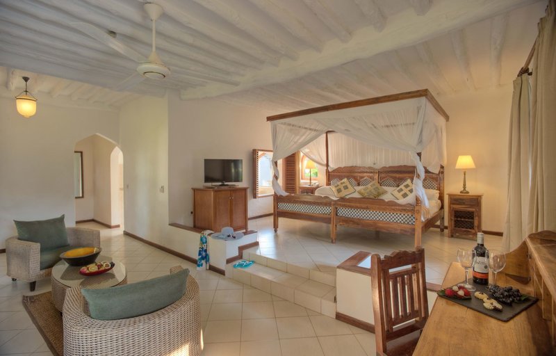 Bluebay Beach Resort & Spa 27