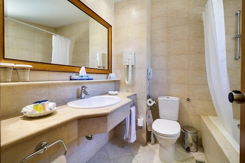 Aegean Melathron Thalasso Spa Hotel 212