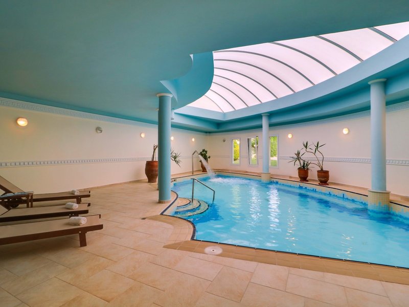 Aegean Melathron Thalasso Spa Hotel 35