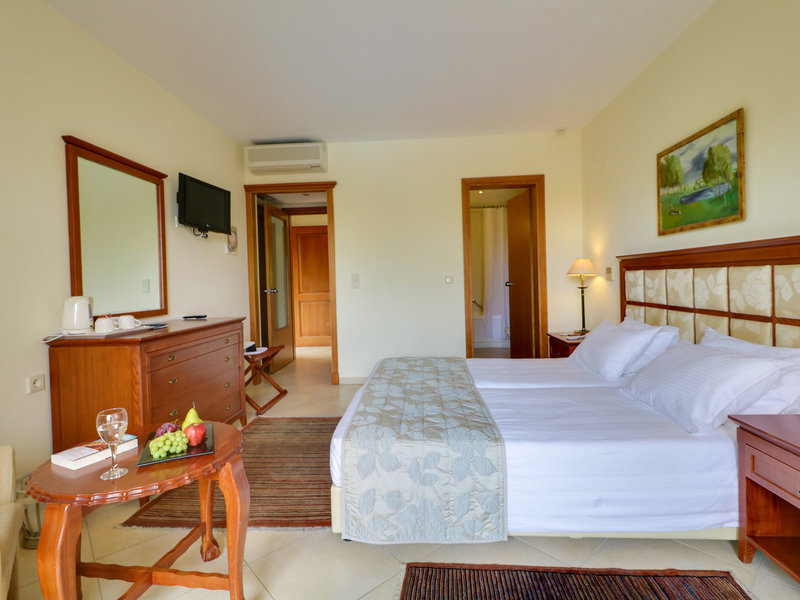 Aegean Melathron Thalasso Spa Hotel 38