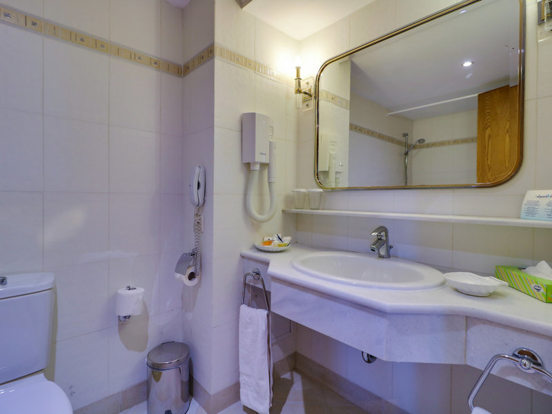 Aegean Melathron Thalasso Spa Hotel 43