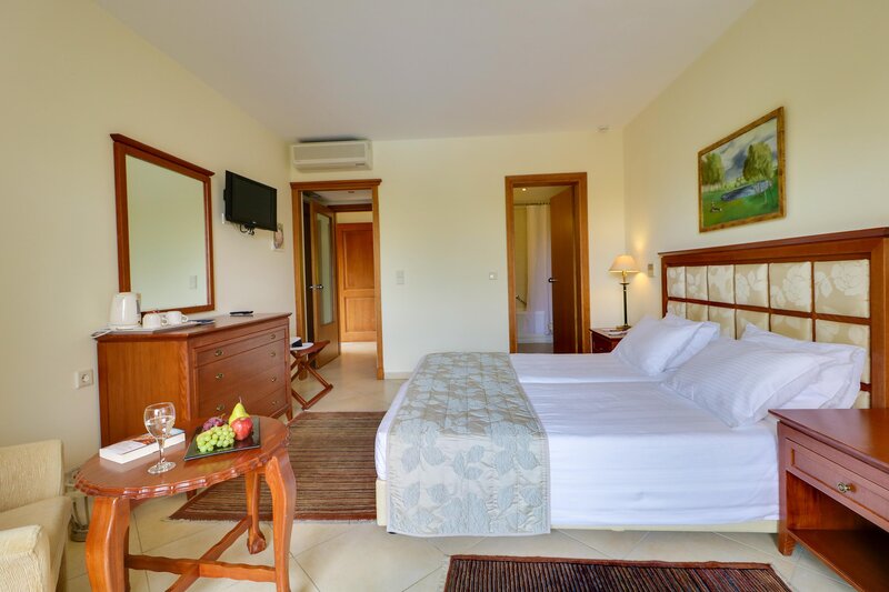 Aegean Melathron Thalasso Spa Hotel 25