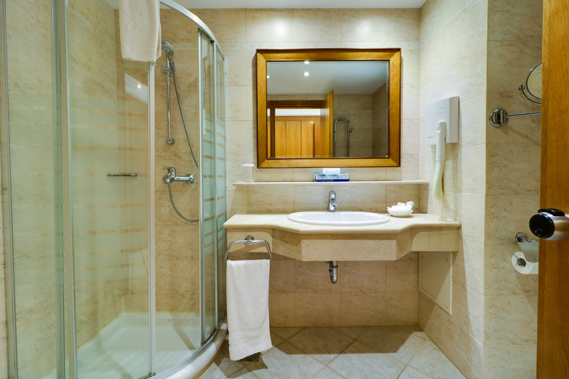 Aegean Melathron Thalasso Spa Hotel 28