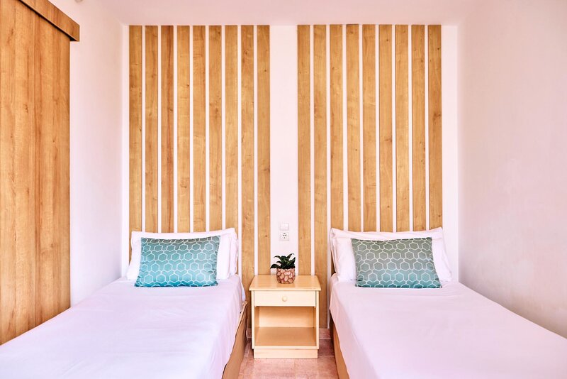 ZAFIRO Palma Nova 80