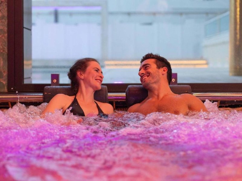 The Promenade Luxury Wellness Hotel 8