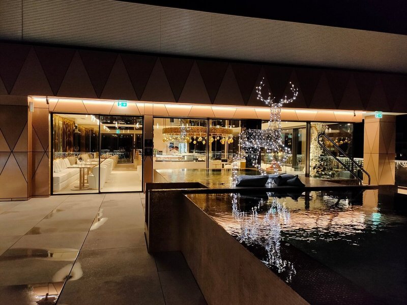 The Promenade Luxury Wellness Hotel 12