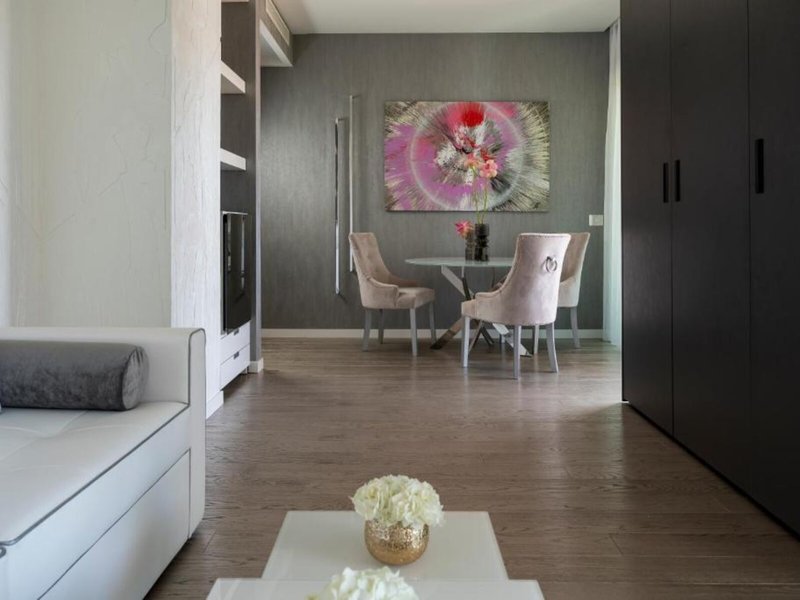 The Promenade Luxury Wellness Hotel 16
